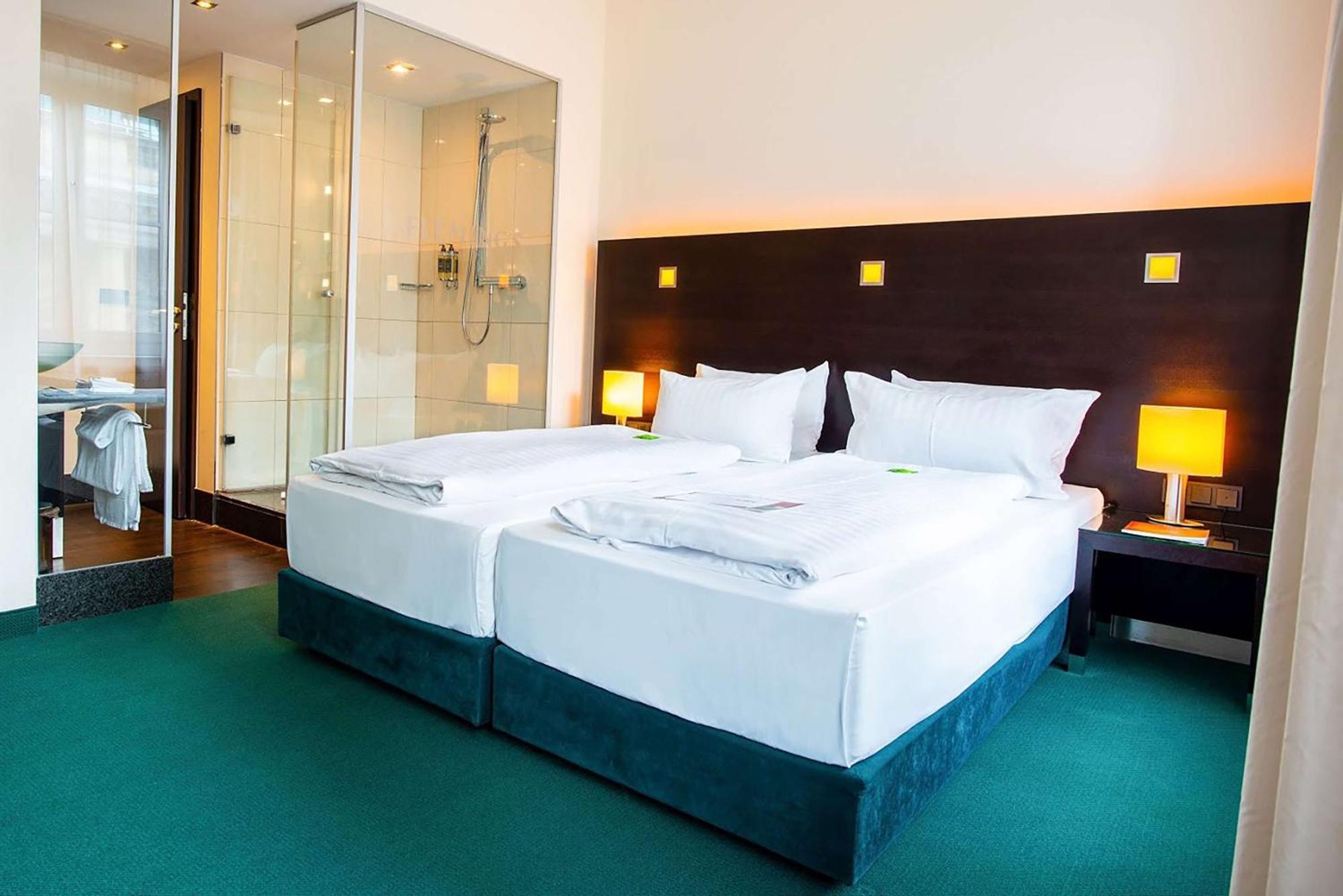 Hotel Flemings München-city 4*