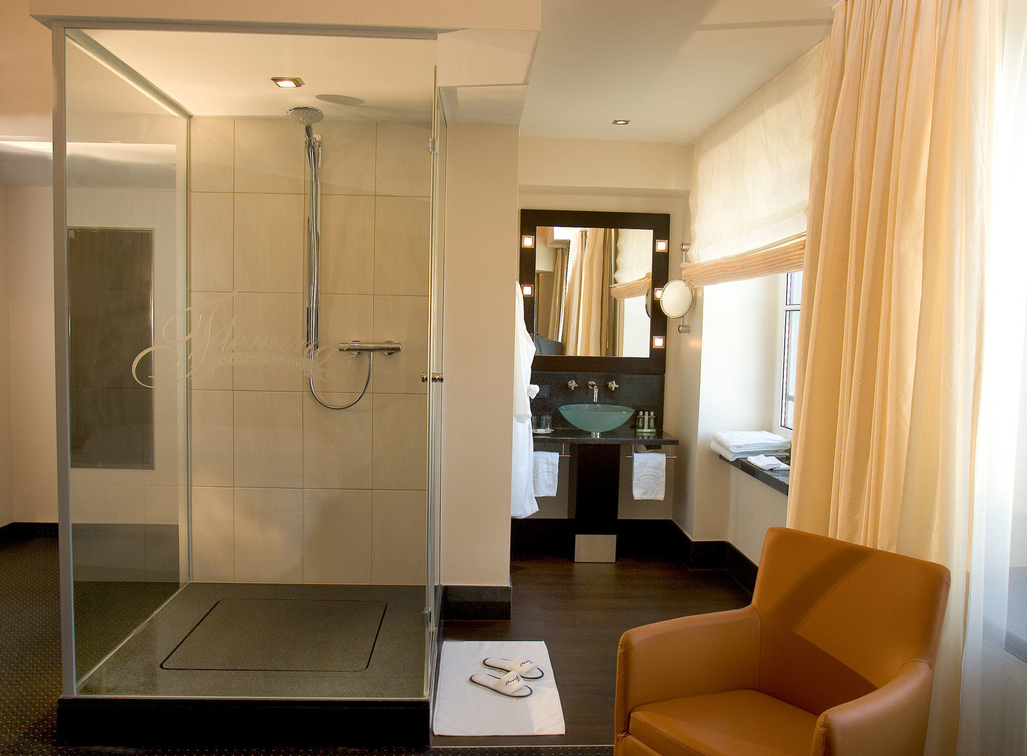 Hotel Flemings München-city 4*